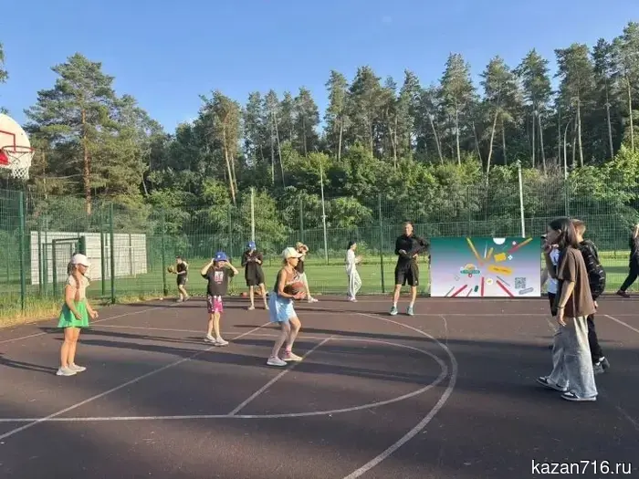В лагере «Болгар» состоялся турнир по стритболу, приуроченный к Дню России.