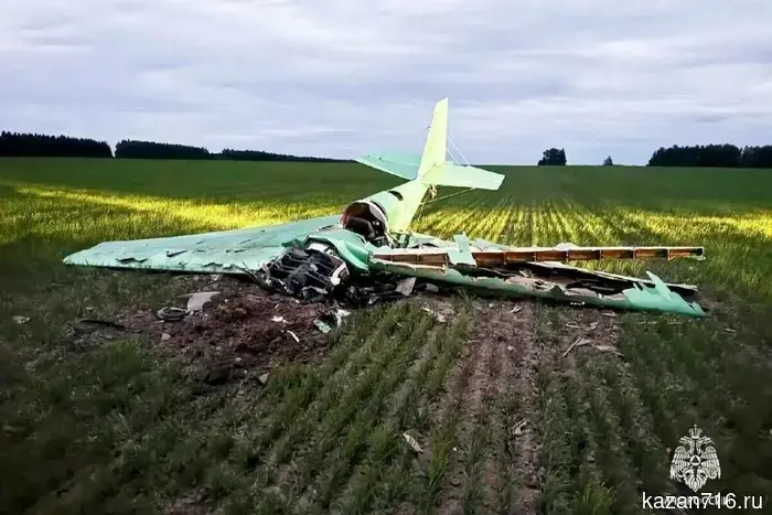 В Арском районе РТ потерпел аварию самодельный легкий самолет, в результате чего пилот погиб.