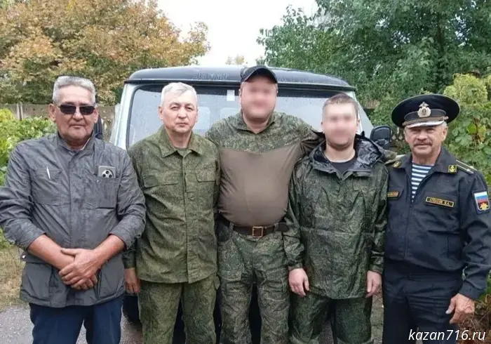 A repaired UAZ and humanitarian aid were delivered from Zainsk to servicemen.