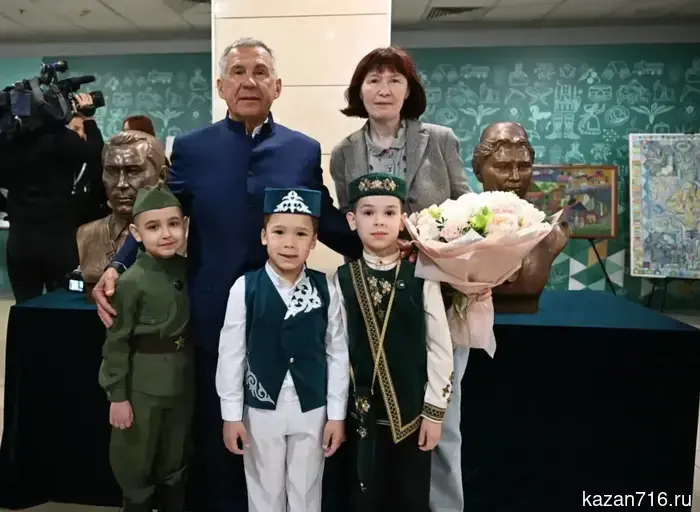 Minnihanov on visiting the Congress of Entrepreneurs from Tatar villages: We will be together, we will be united!