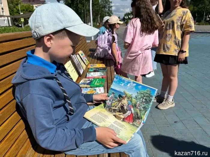 The Central Library held the event "Read Pushkin, read..."