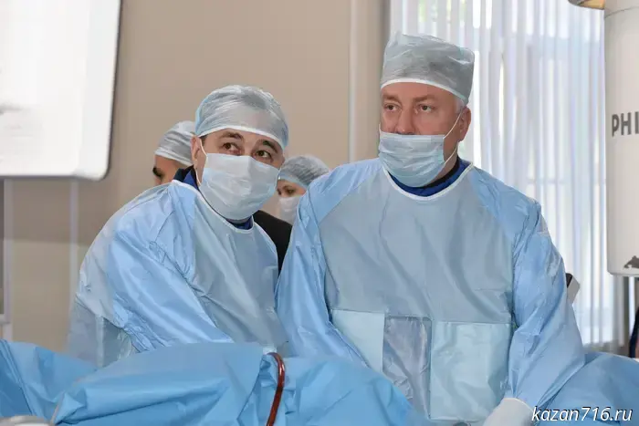 A high-tech operation was performed at the University Clinic of KFU under the direction of the chief urologist of the Ministry of Defence of the Russian Federation.
