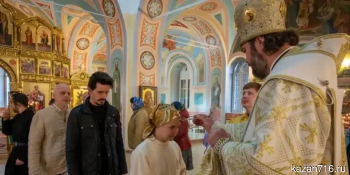 On the eve of All Saints' Day, Bishop Methodius held an all-night vigil at the Kazan Mother of God Monastery.