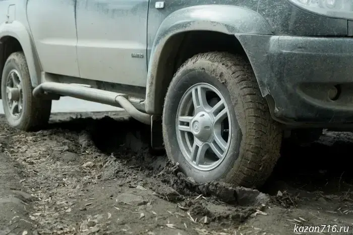 Kazan residents face a fine of up to five thousand rubles for parking a car on the lawn.