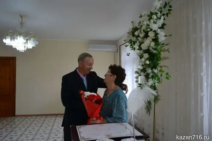 The Antonov couple from Kuralovo celebrated their golden wedding anniversary.