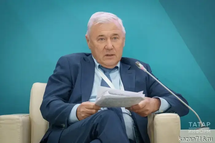 Увеличение пенсий, ограничение рассрочек и новые кредитные правила: обзор законов апреля.