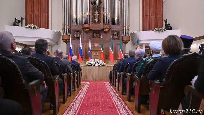 Rustam Minnikhanov, Head of the Republic of Tatarstan, in his annual address to the State Council of the republic, outlined a program for the development of information technologies and the digital transformation of the region.