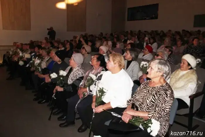 Mother's Day in Yelabuga was celebrated with a concert.