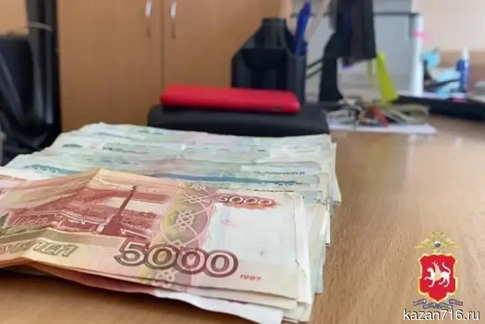 Школьник из Республик Татарстан перевёл мошенникам 2,4 миллиона рублей, чтобы «освободить родителей от задержания».