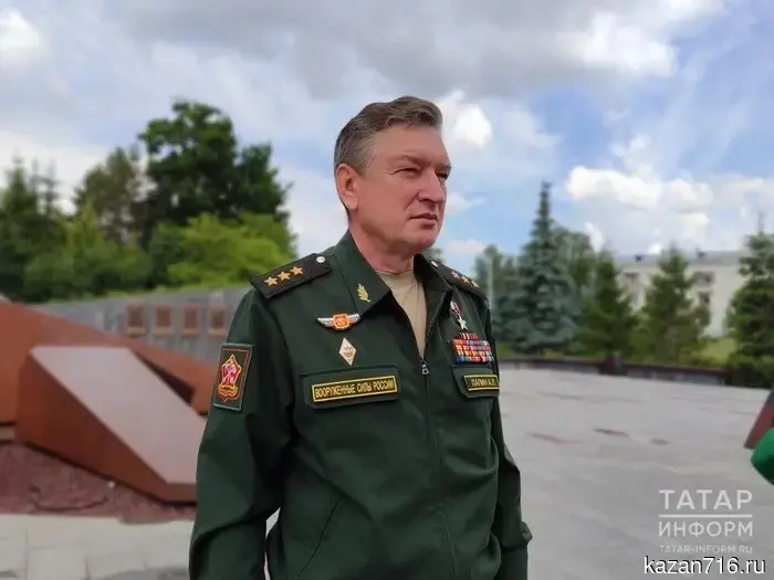 Герой РФ Лапин: Рабочие Казанского порохового завода ведут нас к победе.