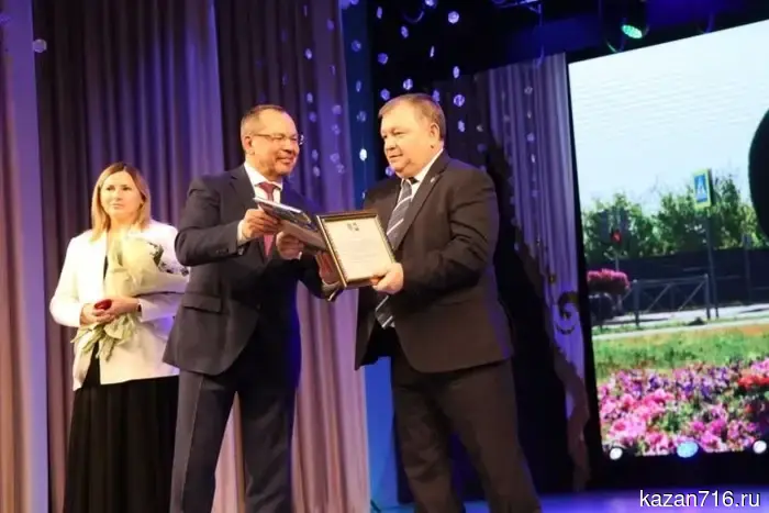 The delegation from Nurlat participated in a meeting of fellow countrymen in Naberezhnye Chelny.