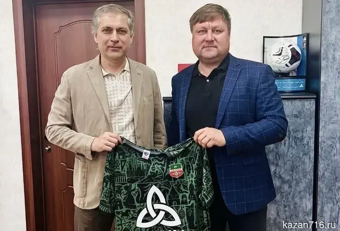 Robert Evdokimov headed "Neftekhimik"