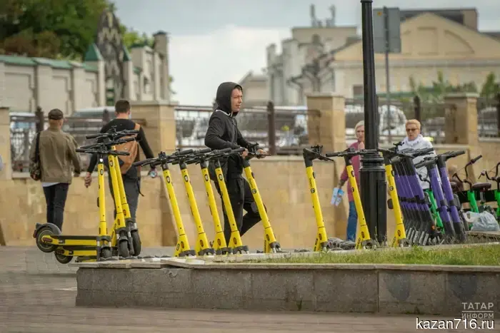 In Russia, electric scooters must obtain license plates by 2028.
