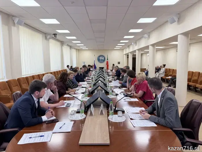 В Казани состоялось обсуждение реализации национальных проектов по технологическому лидерству на предприятиях республики.