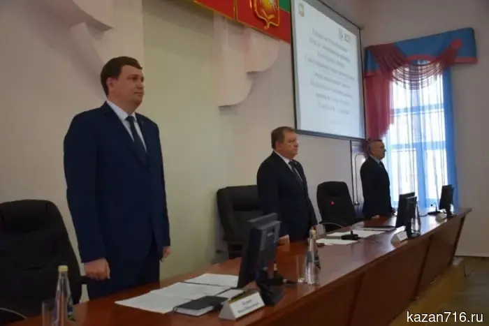 Another session of the city and district councils took place in Nurlat.