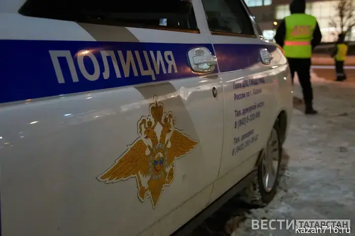 В Казани выявили водителя, который устроил дрифт у цирка.