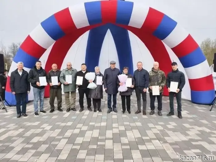 Active agricultural producers of Zainsk were awarded for their contribution to the development of fairs.