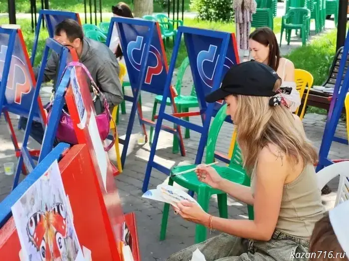 Социальный проект ОСФР по РТ «Рисуй, Казань!» собрал около 400 участников.