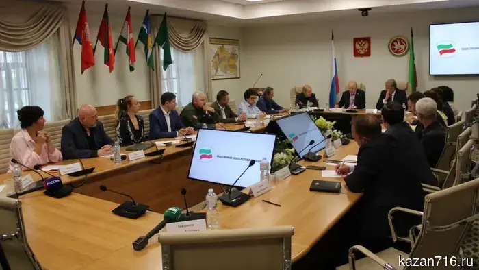 A public headquarters for monitoring the elections of State Duma deputies has started operating in Tatarstan.
