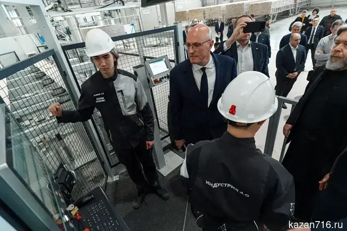 Vice Prime Minister Chernyshenko visited the educational center "Alabuga Polytechnic"
