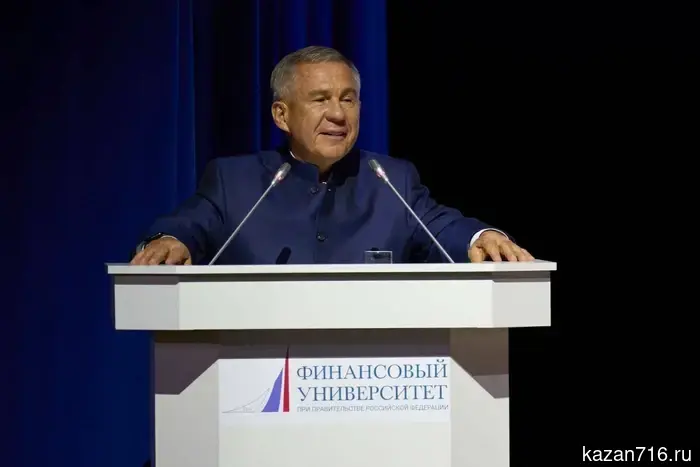 Минниханов на форуме «Мост Москва – Татарстан»: Наша цель – чтобы вы вернулись обратно.