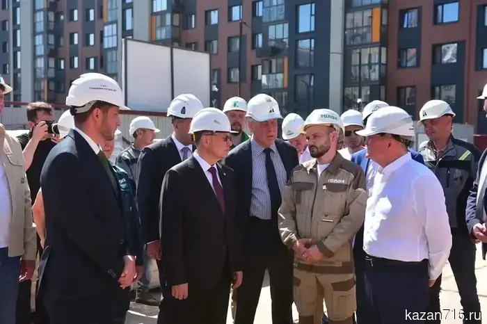 The head of the Ministry of Construction of the Russian Federation was presented with the project for the continuation of Moskovsky Avenue in Chelny.