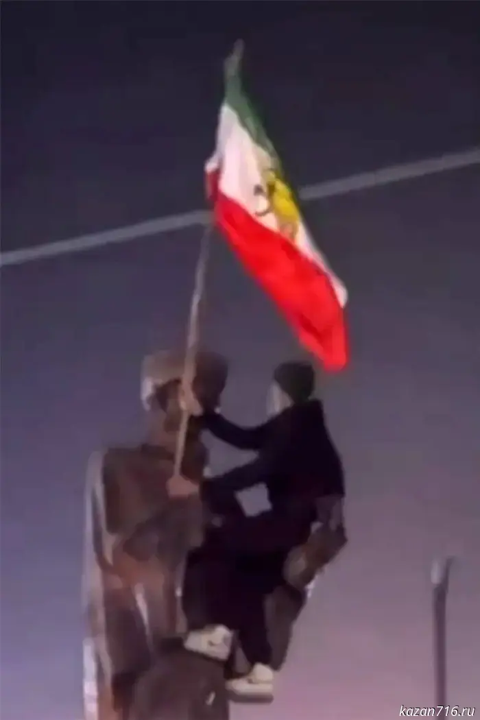 Trump, Pahlavi and Israel: why protests in Iran have escalated into a geopolitical crisis