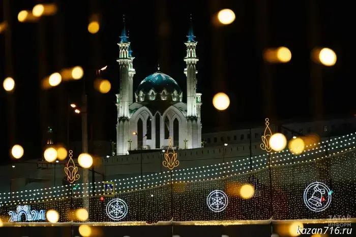 В новогодний период по России планируют путешествовать около 10 миллионов туристов.