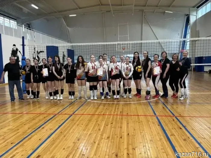 The women's volleyball tournament for Victory Day took place in Zainsk.