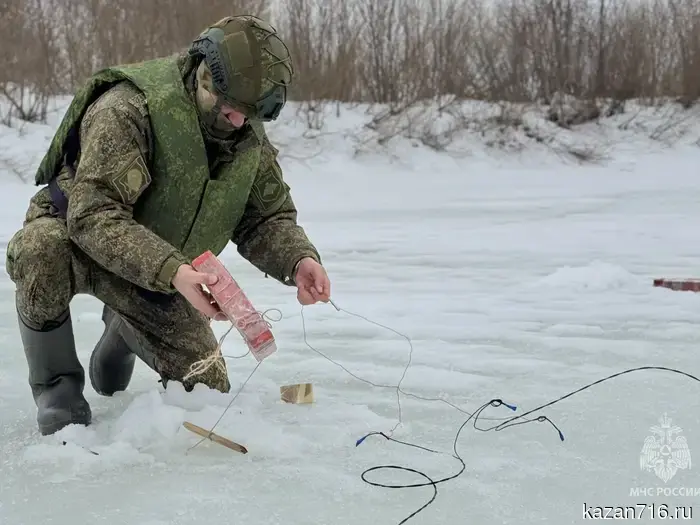 In Tatarstan, military engineers of the Russian Ministry of Defense, in cooperation with units of the Russian Ministry of Emergency Situations and other services of the territorial subsystem of the State System for Disaster Prevention and Response, are conducting explosive works on the rivers.