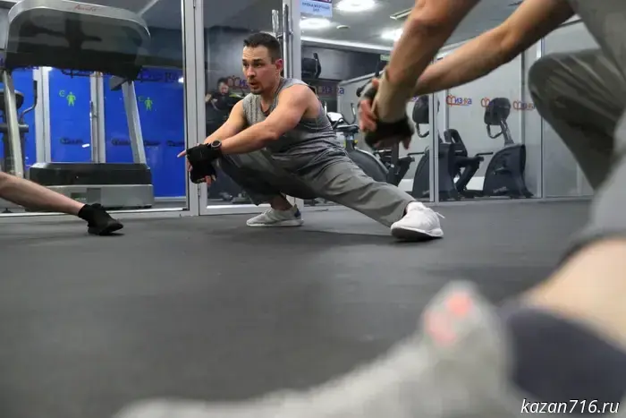 Fitness trainer Litovchenko explained how to stretch properly.