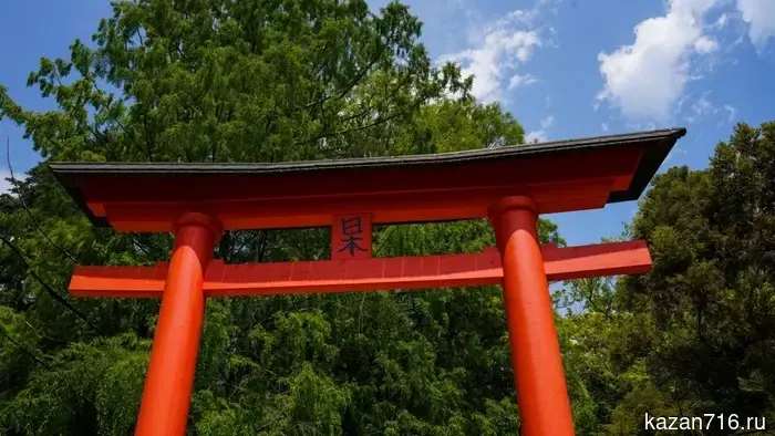 Japan continues to support Ukraine and stoke the Kuril issue.