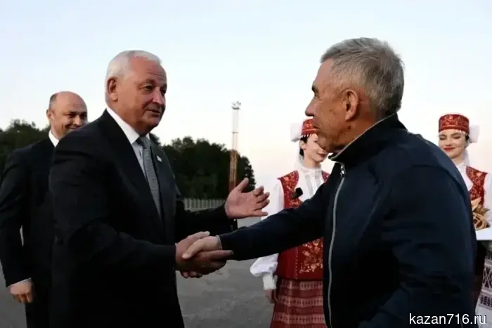 Minnikhanov arrived on a working visit to Brest.