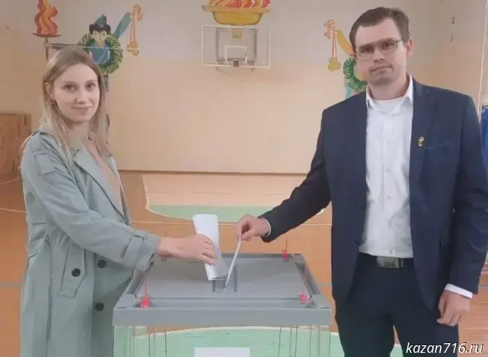 Супруги-врачи из Заинской ЦРБ активно принимают участие в выборах.