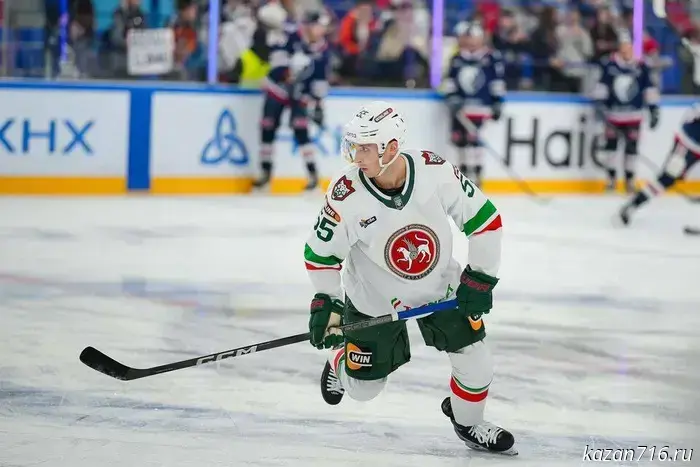Ak Bars narrowly defeated Neftekhimik in Nizhnekamsk.