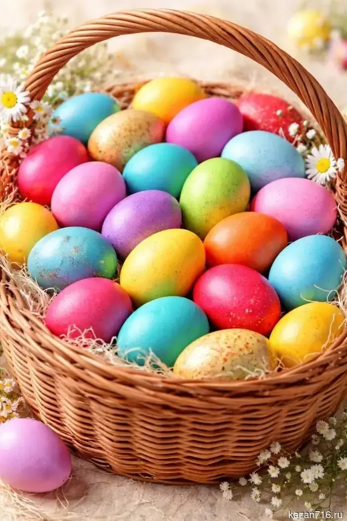 How to dye eggs for Easter 2026: 10 natural and unusual methods
