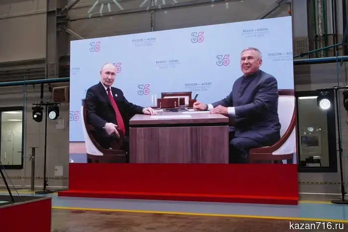 "Stretching the pleasure": Minnikhanov explained to Putin the principle of celebrating Sabantuy.
