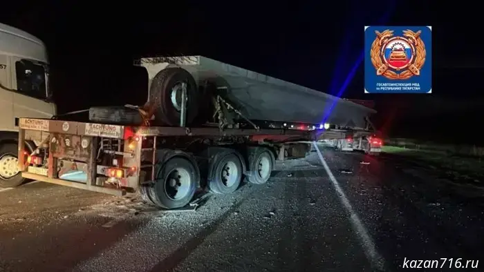 Four people died in a traffic accident on the M7 highway near Yelabuga.