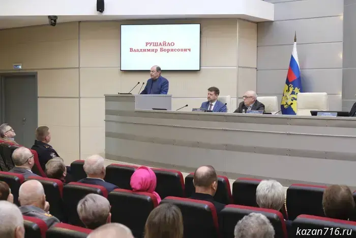 В МВД Татарстана была представлена книга, посвященная первому министру внутренних дел России Виктору Ерину.