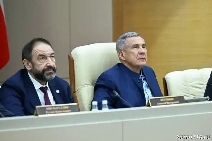 Minnikhanov participated in a meeting devoted to measures to improve road safety.