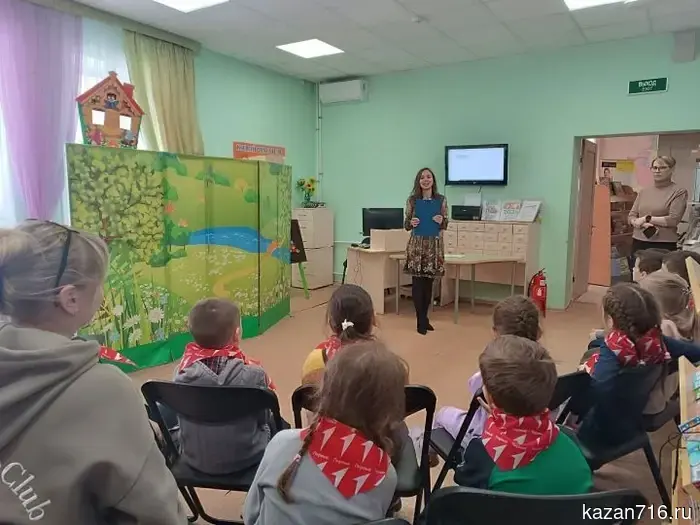 The kindergarten "Thumbelina" visited Tukay's puppet theater and the world of fairy tales came to life.