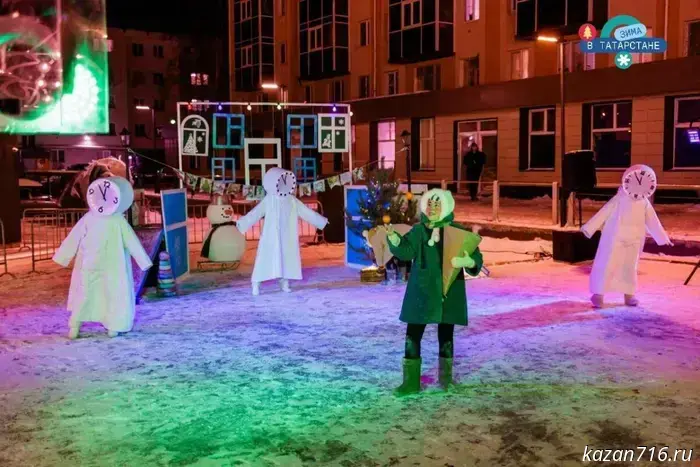 В Альметьевске в рамках фестиваля «Курше» представят уличный спектакль «Абикины сказки».