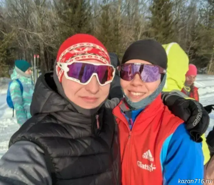 Over the New Year holidays, the Izosimov family from Zainsk recharges their batteries on the ski slopes.
