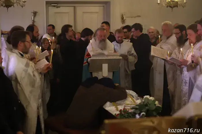 Metropolitan Kirill conducted the funeral service for Archpriest Anatoly Togulev.