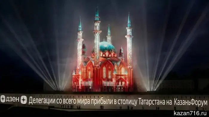 На стенах Казанского Кремля будет установлен рекорд по длине новостной бегущей строки.