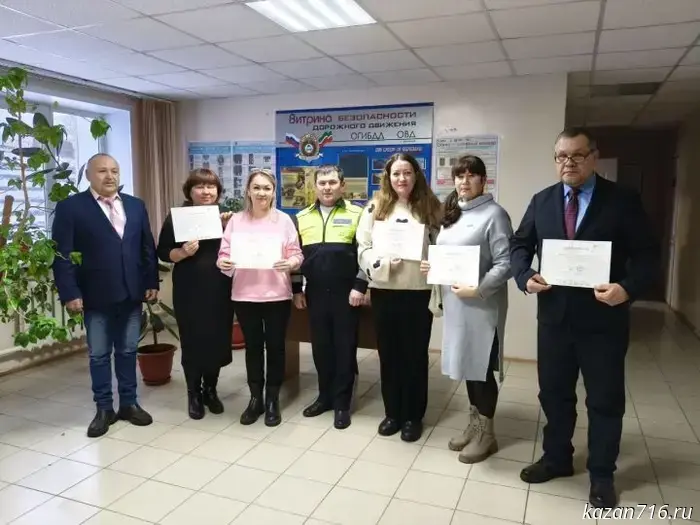 Госавтоинспекция и начальник отдела безопасности дорожного движения выразили благодарность коллективу «Заинск-информ».