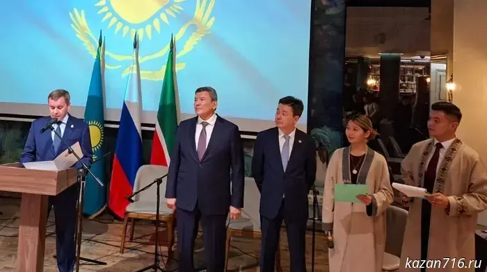 Farid Mukhametshin congratulated the people of Kazakhstan on the Day of the Republic of Kazakhstan.