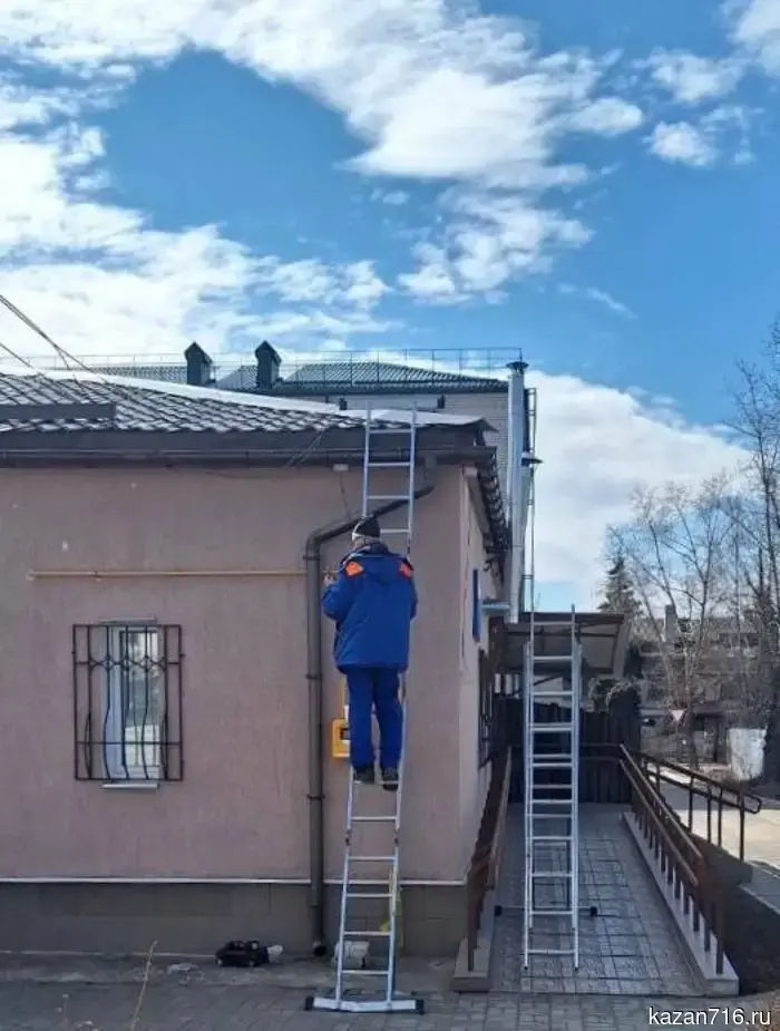 Volunteers from Kazan delivered a video surveillance system to Rubizhne for the "Revival" center.